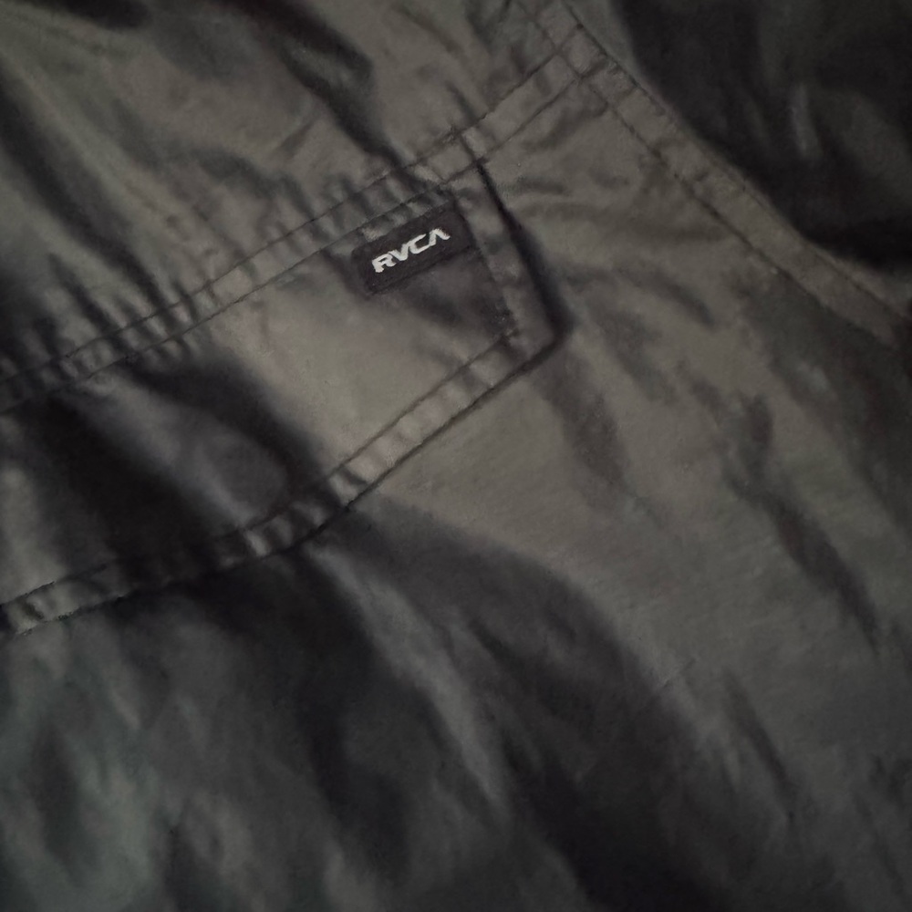 RVCA Men's Black Windbreaker Jacket - Picture 5 of 6